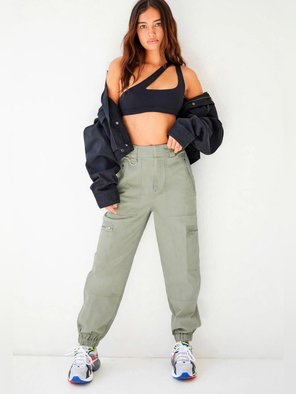 aritzia x Tna high waist cargo pant
